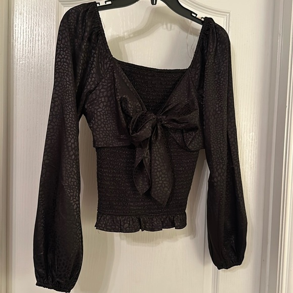 Savanah Jane crop blouse size S - Picture 2 of 6